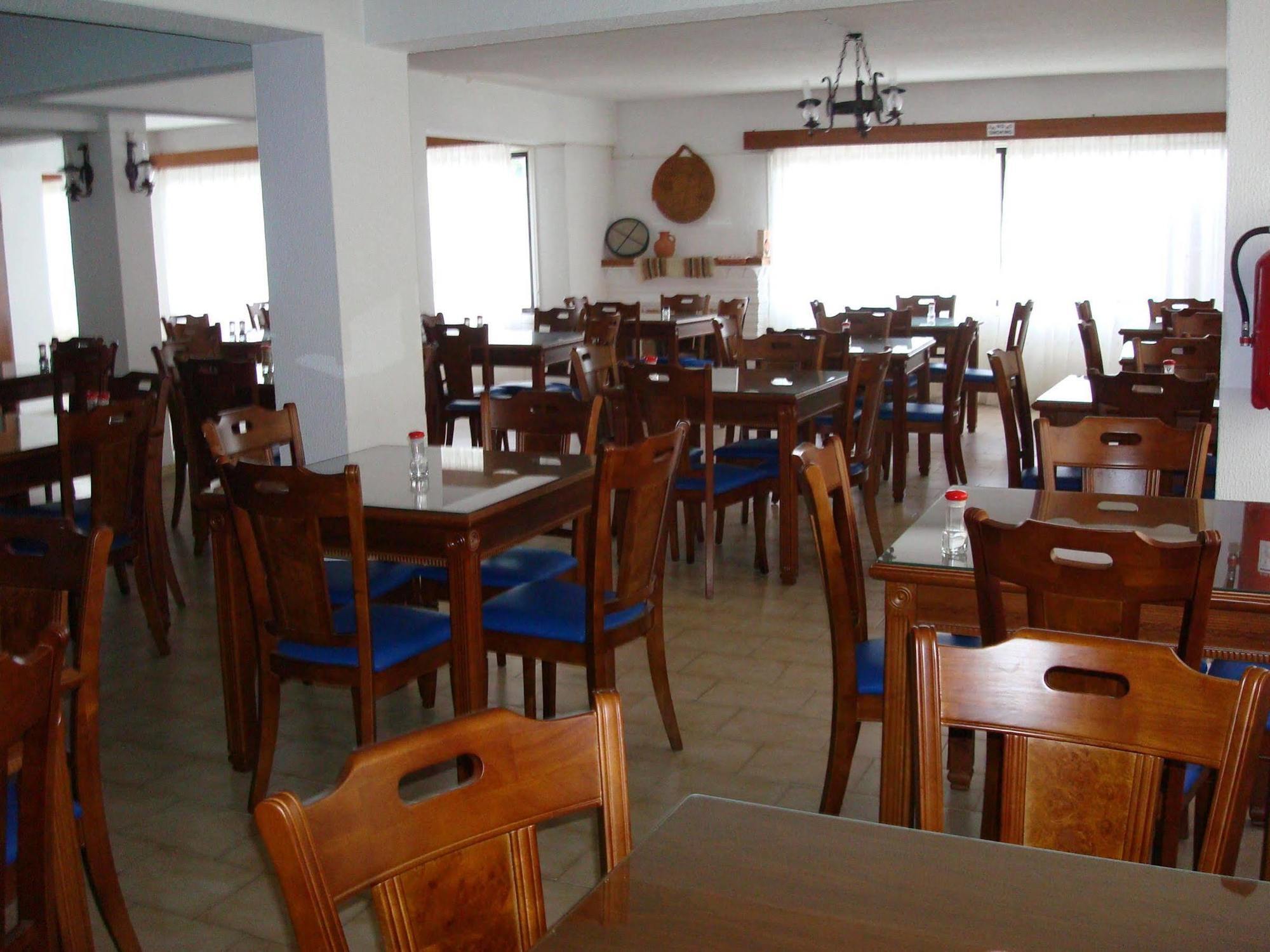 Best Western Plus Larco Hotel Larnaca Ngoại thất bức ảnh
